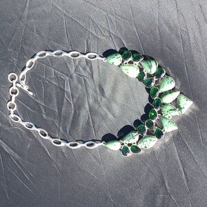 Gorgeous Sterling Silver w/Green Statement Necklace 
